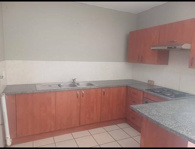 2 BEDROOM PROPERTY TO RENT IN COMET